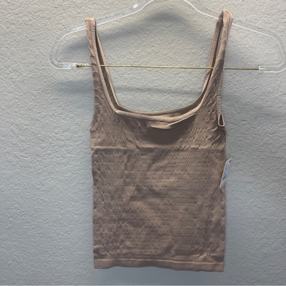 Free People Nude Square One Seamless Cami - Picture 2 of 8